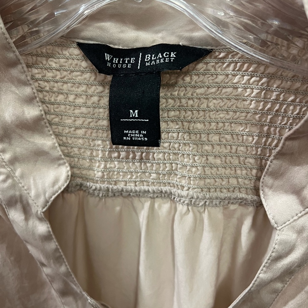White House Black Market Gold Ruffled Blouse with Mandarin Collar Size M - Picture 4 of 10